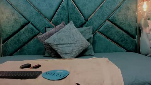 Adriana  online show from November 20, 2025, 11:32 am