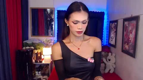 KaT online show from October 6, 2025, 6:38 pm