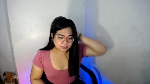 Snapshot of exoticpinayx chatting on December 11, 2024, 10:36 am SHANTAL MARIE online show from December 11, 2024, 10:36 am