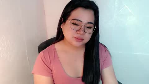 Snapshot of exoticpinayx chatting on December 27, 2024, 5:16 pm SHANTAL MARIE online show from December 27, 2024, 5:16 pm