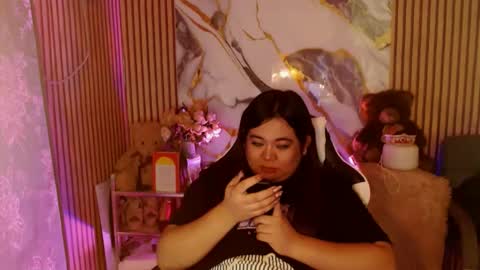 Snapshot of exoticpinayx chatting on September 22, 2025, 10:28 am SHANTAL MARIE online show from September 22, 2025, 10:28 am