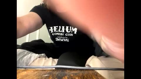 Explosivee andyy online show from November 16, 2025, 7:58 am