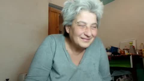 Snapshot of exquisitemature chatting on January 18, 2025, 1:40 pm ExquisiteMature online show from January 18, 2025, 1:40 pm