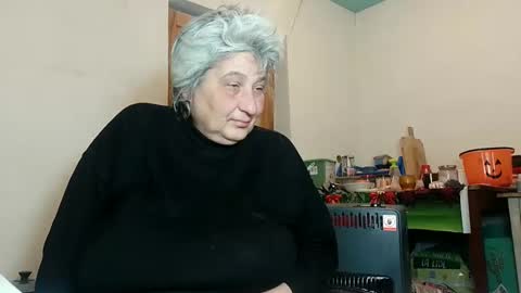 Snapshot of exquisitemature chatting on February 19, 2025, 4:00 pm ExquisiteMature online show from February 19, 2025, 4:00 pm