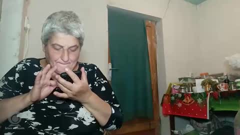 Snapshot of exquisitemature chatting on October 12, 2025, 10:42 pm ExquisiteMature online show from October 12, 2025, 10:42 pm