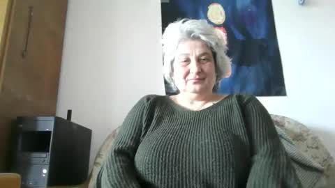 ExquisiteMature online show from April 15, 2026, 7:48 am