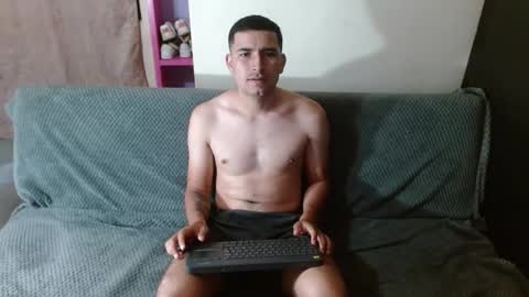 eyes09 online show from December 22, 2025, 12:18 am