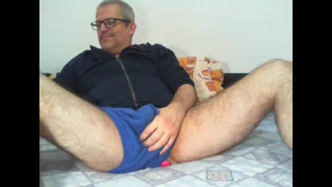 Snapshot of eyes12 chatting on February 5, 2026, 2:27 am GEORGE online show from February 5, 2026, 2:27 am