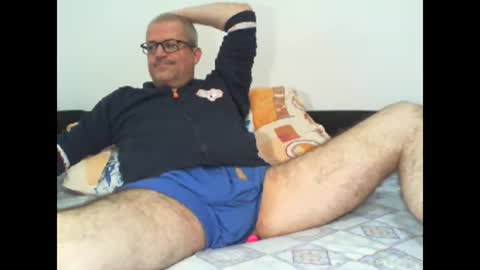 Snapshot of eyes12 chatting on February 19, 2026, 1:56 am GEORGE online show from February 19, 2026, 1:56 am