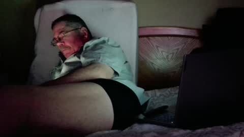 Eyeswideshut63 online show from December 31, 2024, 5:44 am