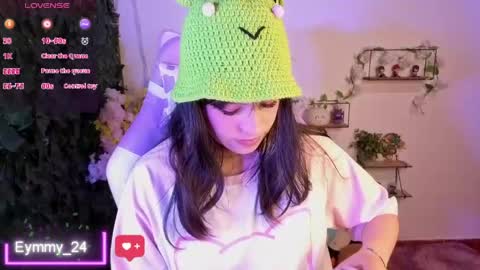 eymmy_24 online show from May 9, 2026, 1:55 am