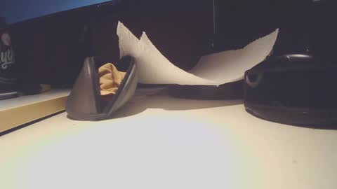 Snapshot of ezcoda chatting on December 22, 2025, 7:33 pm EZCODA online show from December 22, 2025, 7:33 pm