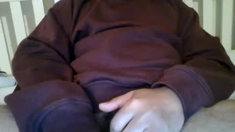 Snapshot of f2004_ chatting on June 7, 2026, 4:22 pm f2004_ online show from June 7, 2026, 4:22 pm