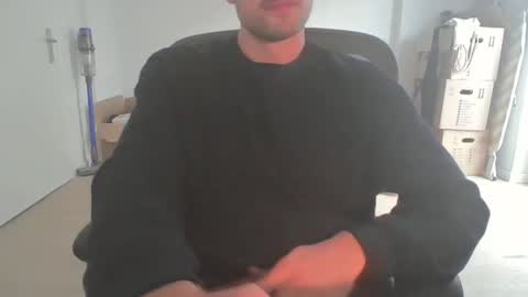 Call me bitch online show from September 13, 2025, 5:02 pm