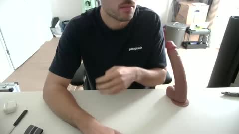 Call me bitch online show from November 5, 2025, 11:43 am