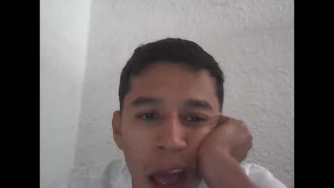 R online show from April 23, 2026, 5:15 pm