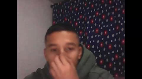 Snapshot of fabiar11 chatting on May 7, 2026, 6:19 am R online show from May 7, 2026, 6:19 am
