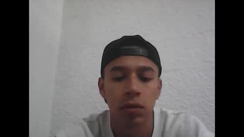 Snapshot of fabiar11 chatting on May 18, 2026, 3:07 pm R online show from May 18, 2026, 3:07 pm
