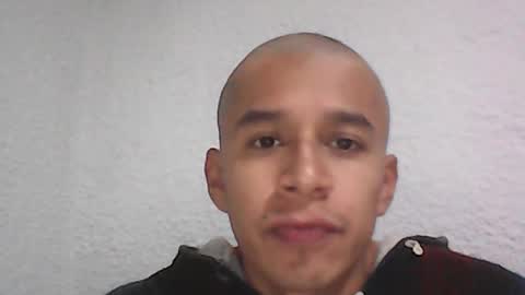 Snapshot of fabiar11 chatting on June 18, 2026, 3:29 am R online show from June 18, 2026, 3:29 am