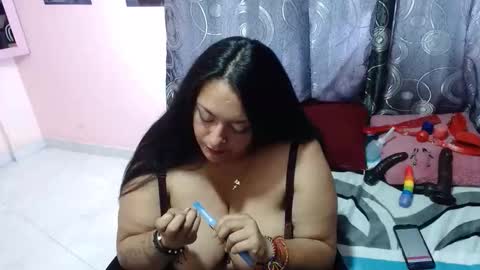 fabritziapiel online show from May 26, 2026, 4:14 pm