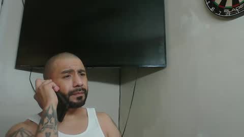 Snapshot of faded805 chatting on December 29, 2024, 10:23 am Mark online show from December 29, 2024, 10:23 am