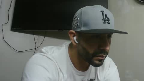 Snapshot of faded805 chatting on January 9, 2025, 8:45 am Mark online show from January 9, 2025, 8:45 am