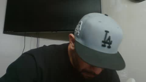 Snapshot of faded805 chatting on February 6, 2025, 10:37 am Mark online show from February 6, 2025, 10:37 am