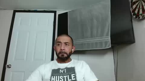 Snapshot of faded805 chatting on October 12, 2025, 7:07 am Mark online show from October 12, 2025, 7:07 am