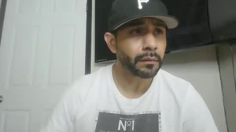 Snapshot of faded805 chatting on November 14, 2025, 9:41 am Mark online show from November 14, 2025, 9:41 am