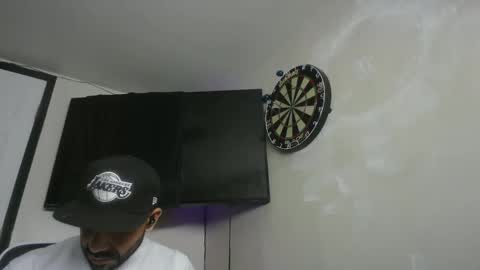 Snapshot of faded805 chatting on December 1, 2025, 9:36 am Mark online show from December 1, 2025, 9:36 am