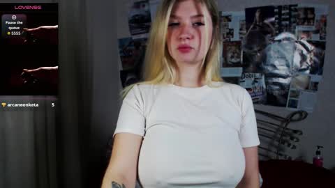 Eve online show from October 24, 2025, 5:37 am