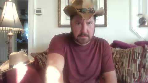 fairmount31 online show from October 2, 2025, 12:12 pm