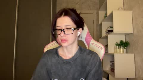 Bloom  online show from February 20, 2026, 3:25 am