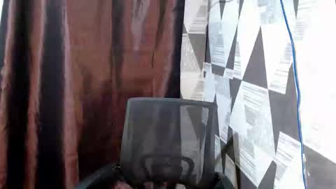 Snapshot of fairy_tinesxx69 chatting on October 17, 2025, 8:22 pm fairy_tinesxx69 online show from October 17, 2025, 8:22 pm
