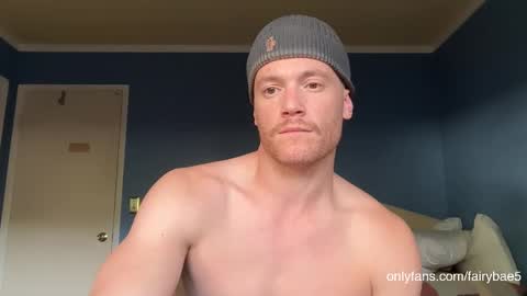 Travis online show from October 22, 2025, 10:31 pm