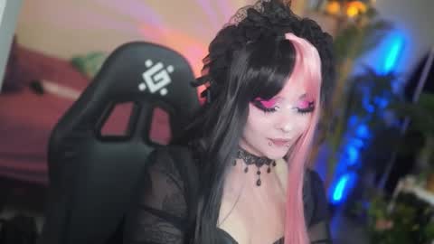 faith_chan online show from September 26, 2025, 4:16 am