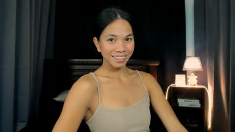 faith_lovexoxo online show from May 13, 2026, 4:48 pm