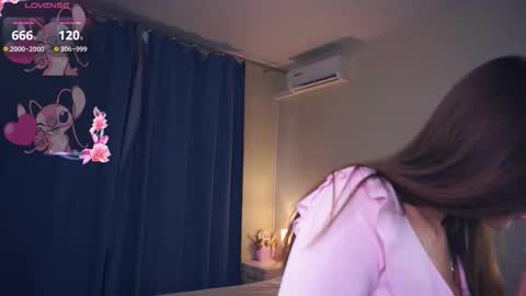 Erika online show from February 4, 2026, 7:36 am