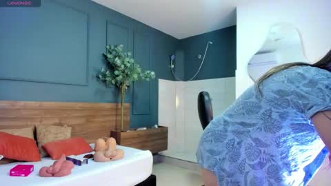 Megan    630  1330 -5 online show from October 30, 2025, 11:55 am