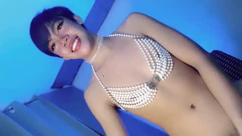 Ivy Lauren online show from February 1, 2025, 6:08 pm