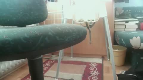 Fan from Lovens Lush   EMAILhumblepie 1   online show from March 4, 2026, 7:03 am