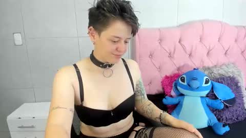 FANNY online show from October 22, 2025, 3:29 am