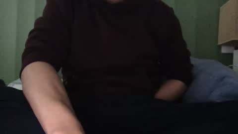 fantasticbake1 online show from December 1, 2025, 4:06 am