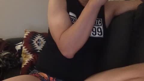 fantasticbake1 online show from April 25, 2026, 4:37 pm