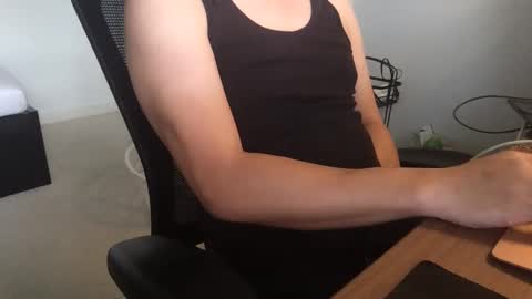 fantasticbake1 online show from April 27, 2026, 2:09 am