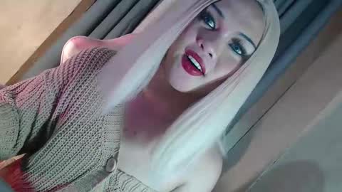 Snapshot of fantasticcock69_daniella chatting on February 28, 2026, 12:28 pm DANIELLA - DONT FORGET TO GIVE ME A THUMBSU UP online show from February 28, 2026, 12:28 pm