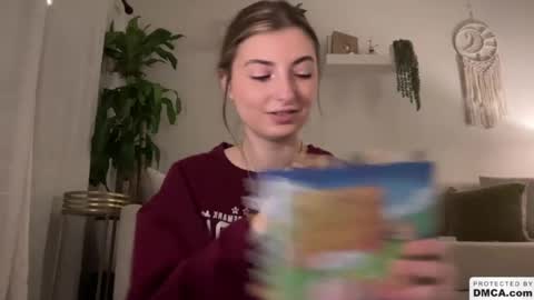 Snapshot of fantasyella chatting on January 27, 2025, 6:30 am Ella online show from January 27, 2025, 6:30 am