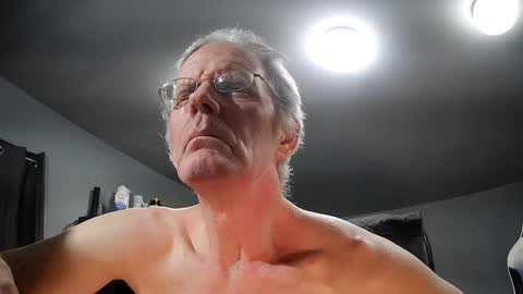 fantasyresort online show from January 12, 2025, 4:21 am