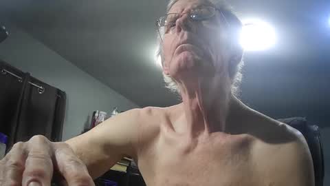 Snapshot of fantasyresort chatting on February 1, 2026, 4:11 am fantasyresort online show from February 1, 2026, 4:11 am