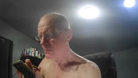 Snapshot of fantasyresort chatting on March 1, 2026, 4:36 am fantasyresort online show from March 1, 2026, 4:36 am